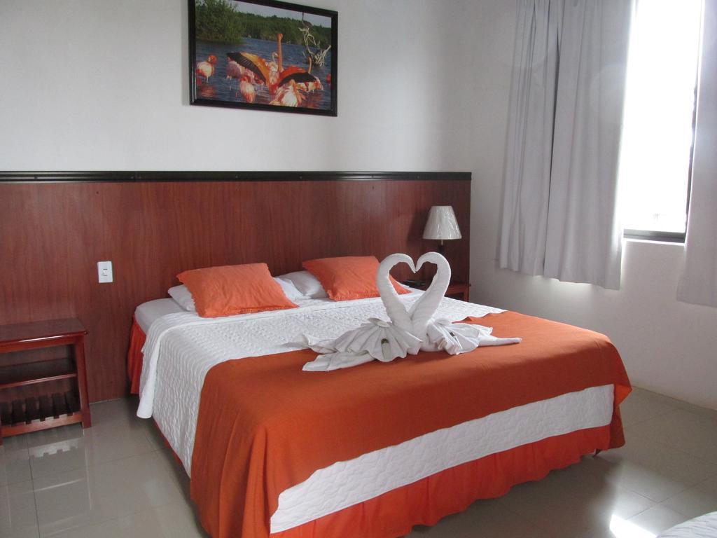 Hostal La Gran Tortuga 푸에르토빌라밀 외부 사진