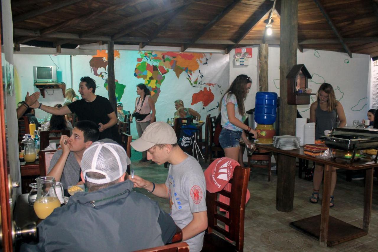 Hostal La Gran Tortuga 푸에르토빌라밀 외부 사진